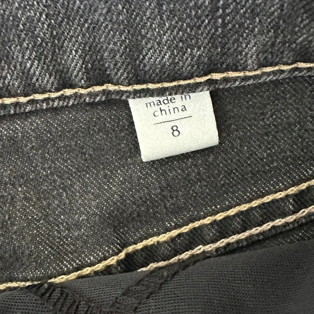Coldwater Creek Women’s Sz 8 Classic Shape Me Jeans Straight Leg Charcoal NWT